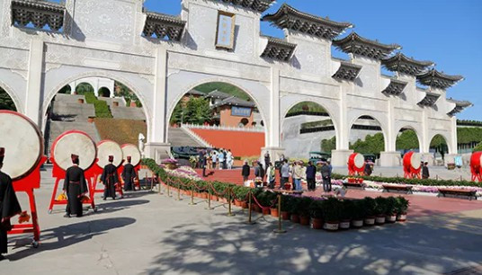 西安公墓每年需要交管理費嗎-慈恩園骨灰堂