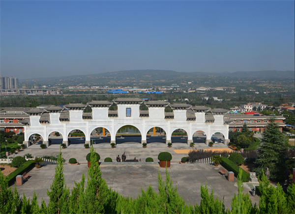 西安霸陵墓園新區(qū)地點(diǎn),,霸陵墓園地址