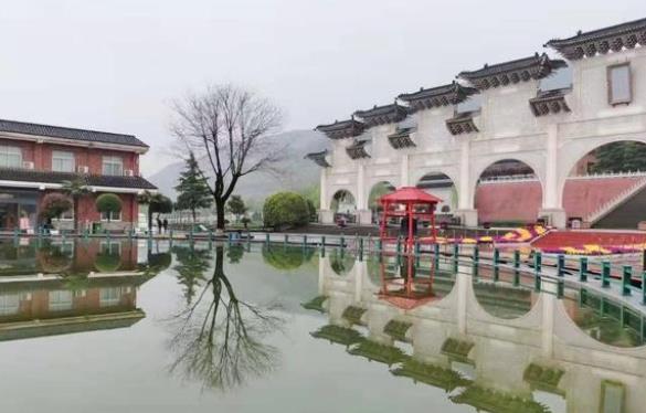 西安霸陵墓園新區(qū)寶地,,環(huán)境優(yōu)美,!
