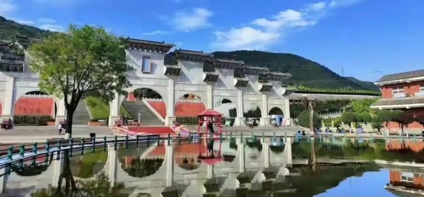 西安陵園之首選,,墓園打造成國際水準(zhǔn),,環(huán)境一流!