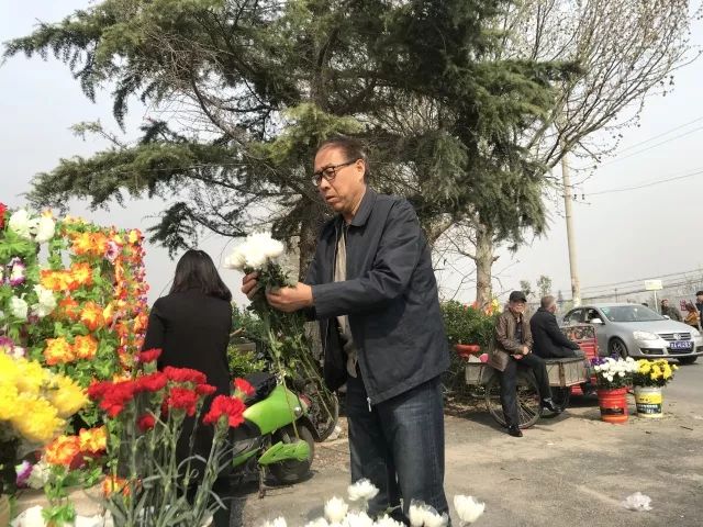 西安人，清明假期將至,，這份交通指南請(qǐng)收好~